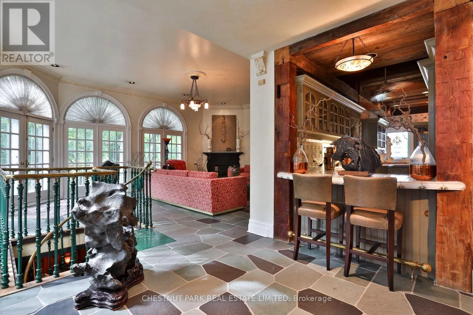 5 CASTLE FRANK CRESCENT