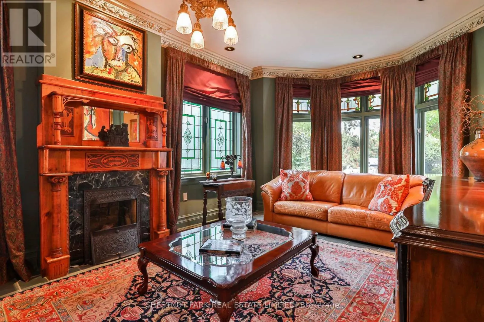 5 CASTLE FRANK CRESCENT