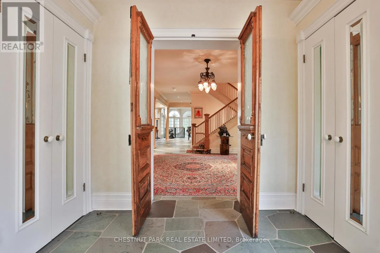 5 CASTLE FRANK CRESCENT