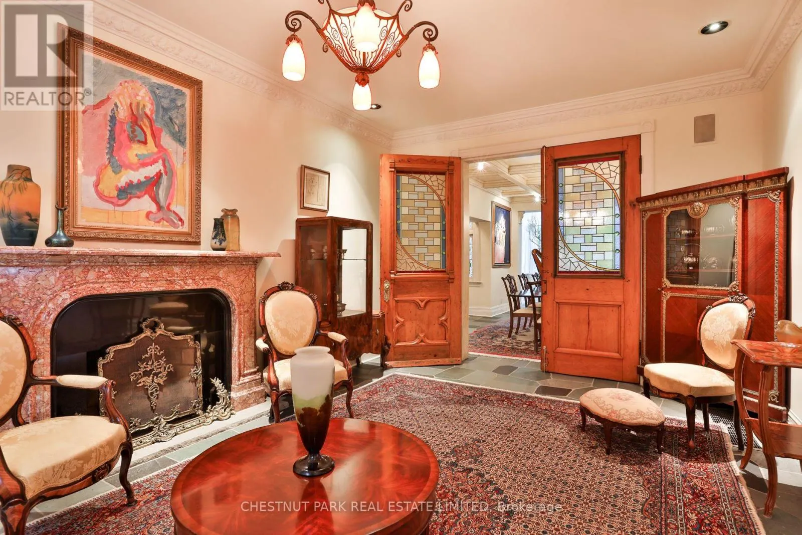 5 CASTLE FRANK CRESCENT