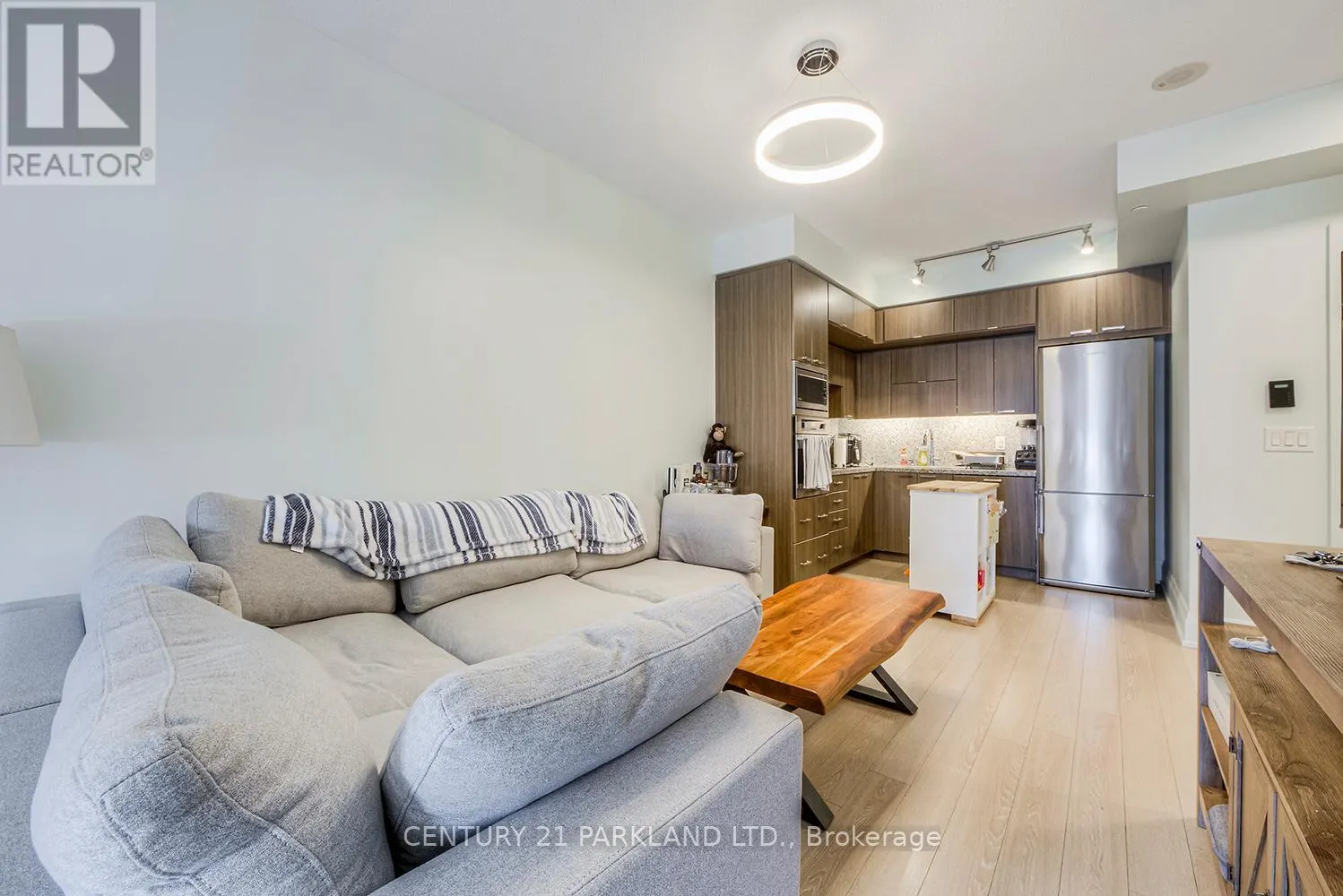 307 - 120 HARRISON GARDEN BOULEVARD