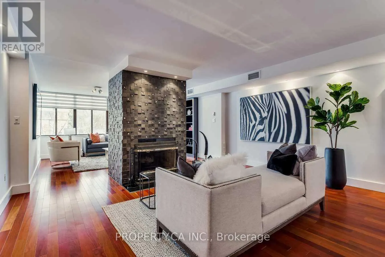 403 - 349 ST CLAIR AVENUE W