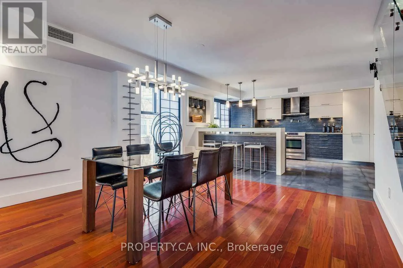 403 - 349 ST CLAIR AVENUE W