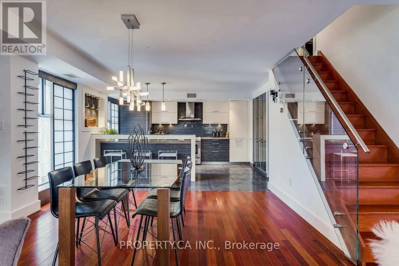 403 - 349 ST CLAIR AVENUE W