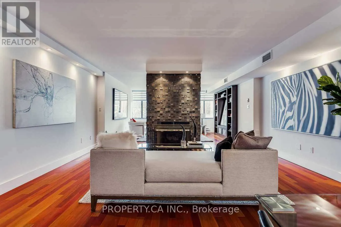 403 - 349 ST CLAIR AVENUE W