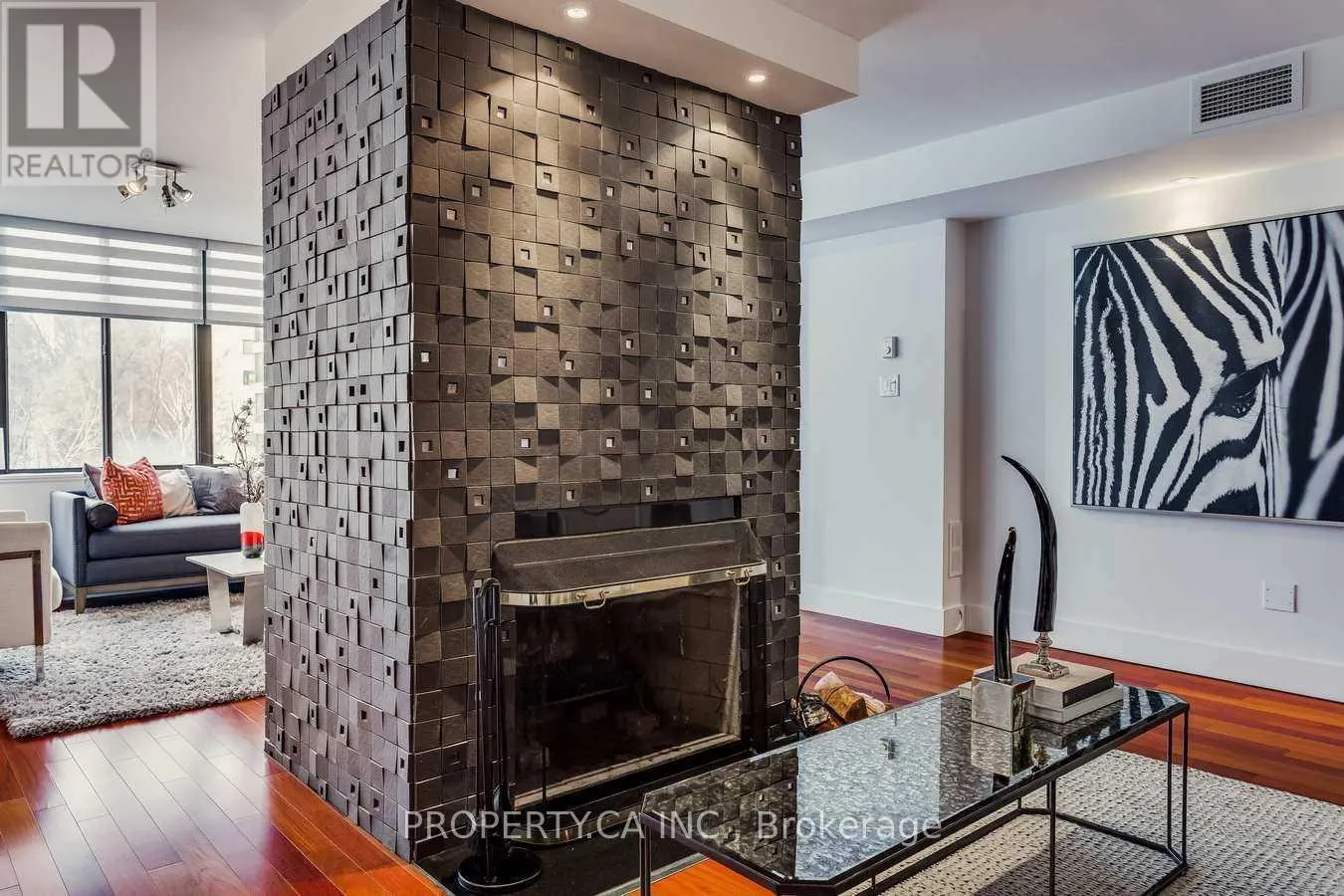 403 - 349 ST CLAIR AVENUE W