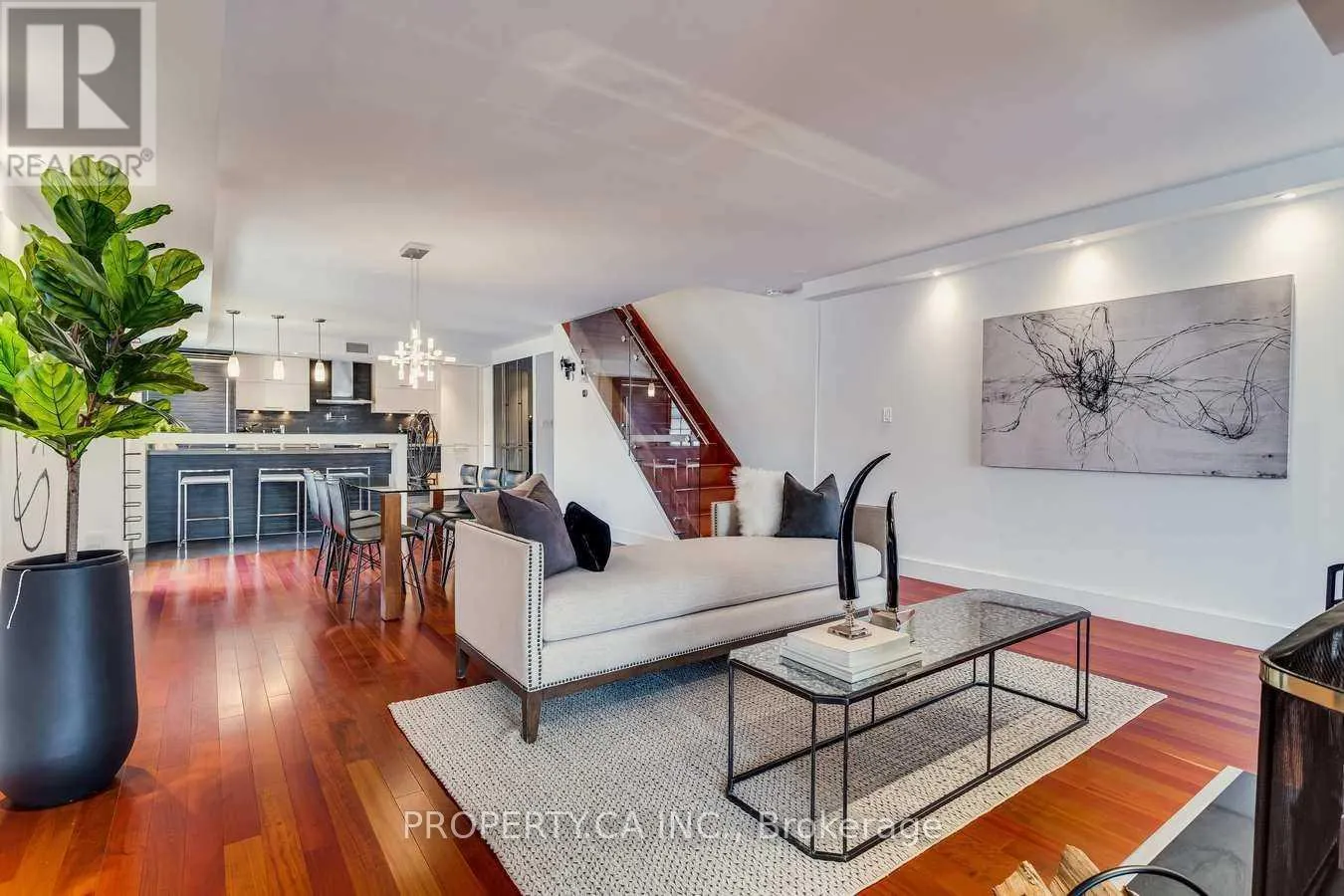 403 - 349 ST CLAIR AVENUE W
