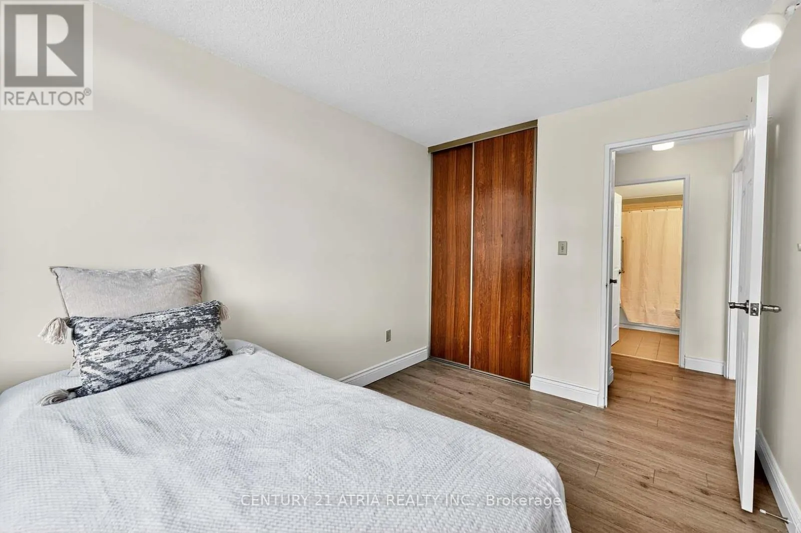1804 - 3300 DON MILLS ROAD