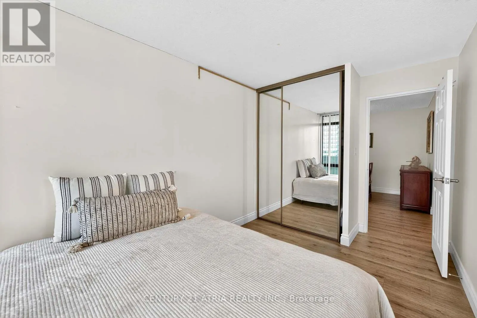 1804 - 3300 DON MILLS ROAD