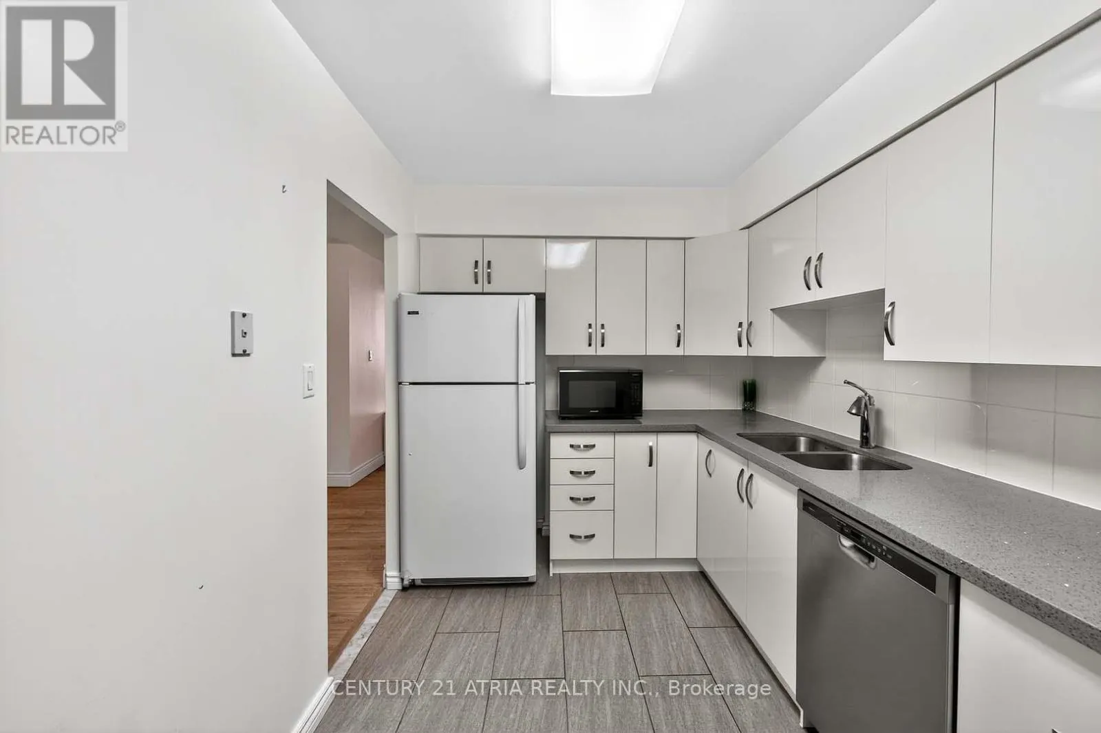 1804 - 3300 DON MILLS ROAD