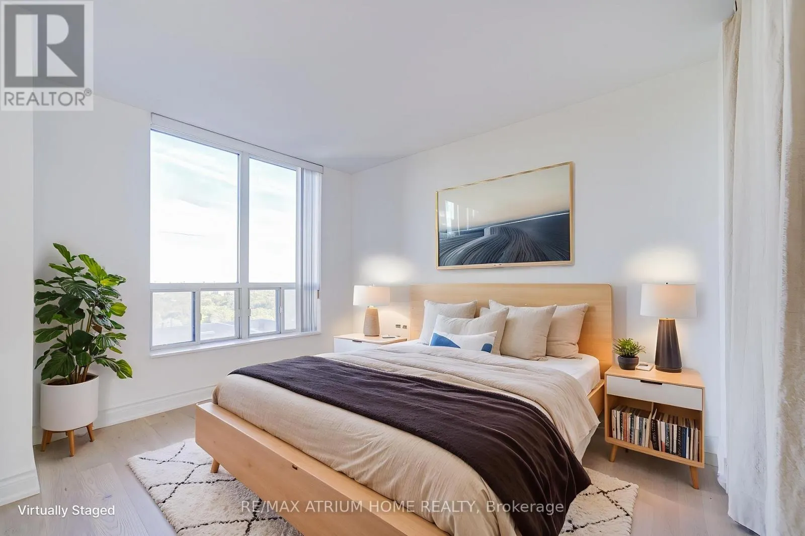 1810 - 33 SHEPPARD AVENUE E