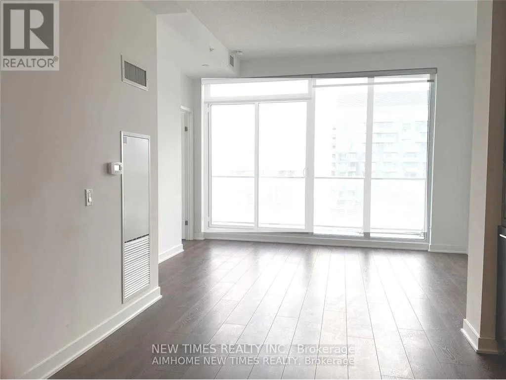 4701 - 125 BLUE JAYS WAY