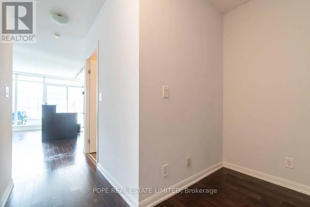 803 - 205 FREDERICK STREET