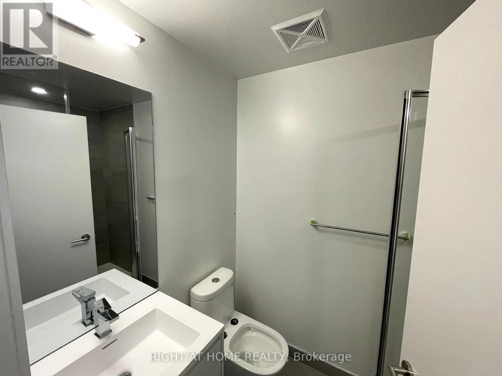 414 - 1 KYLE LOWRY ROAD