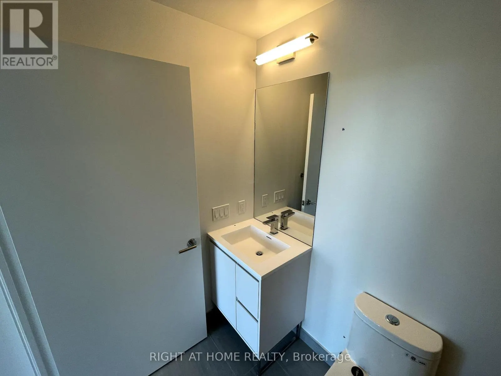 414 - 1 KYLE LOWRY ROAD