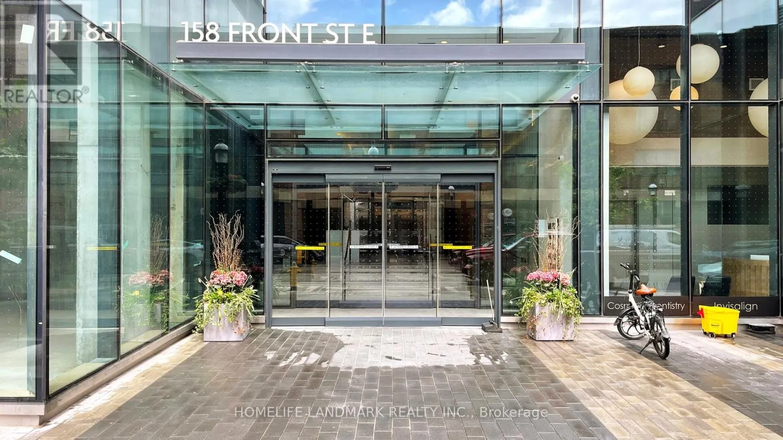 1101 - 158 FRONT STREET E