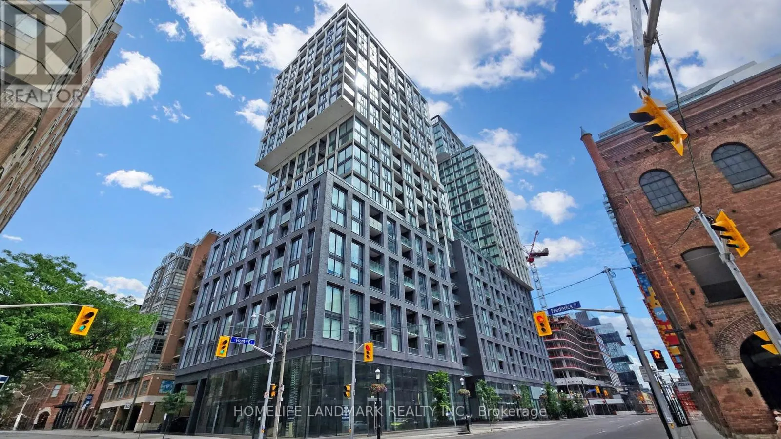 1101 - 158 FRONT STREET E
