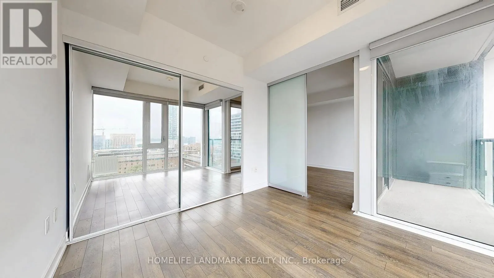 1101 - 158 FRONT STREET E