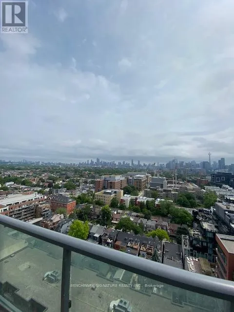 PH17E - 36 LISGAR STREET