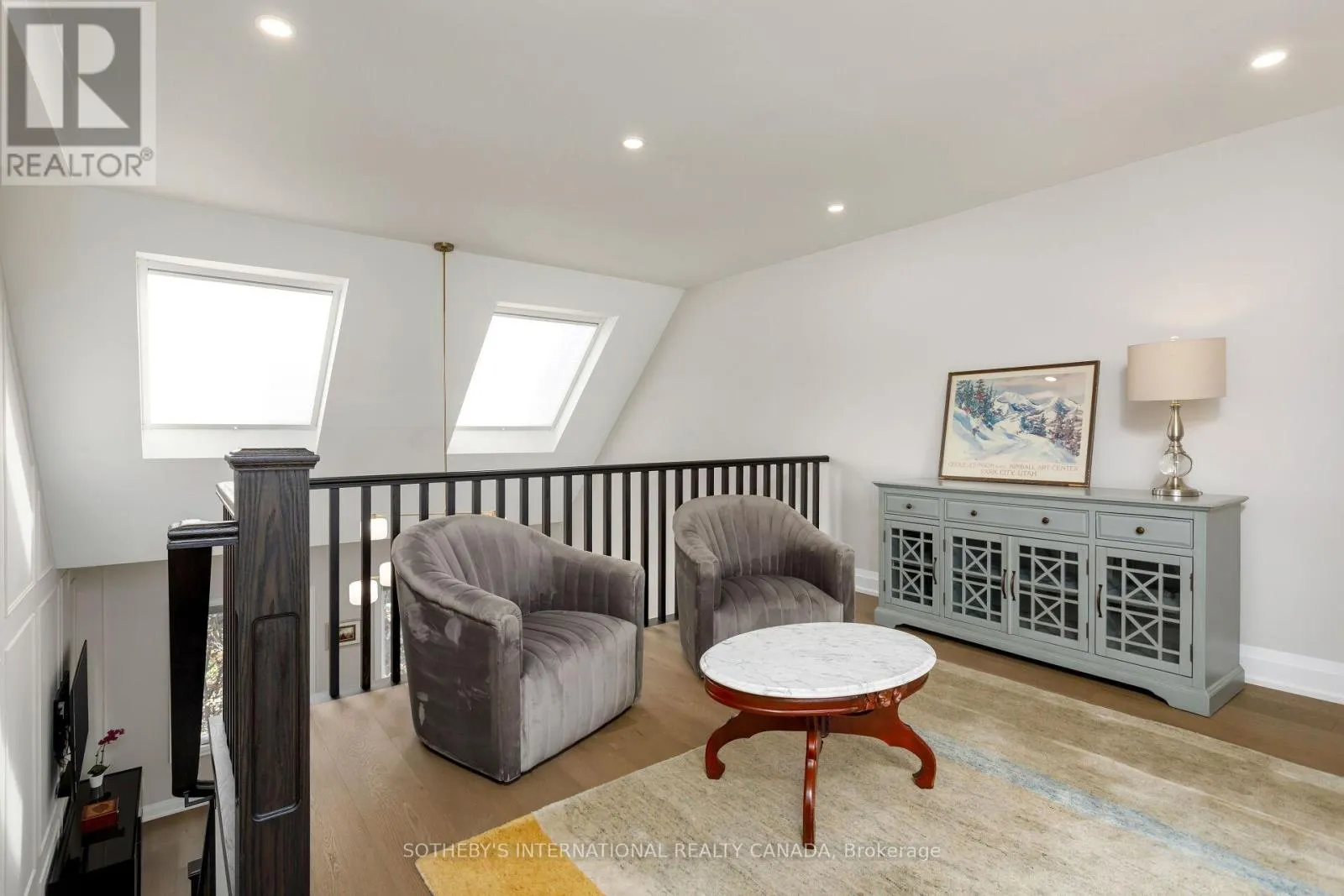 262 SPADINA ROAD