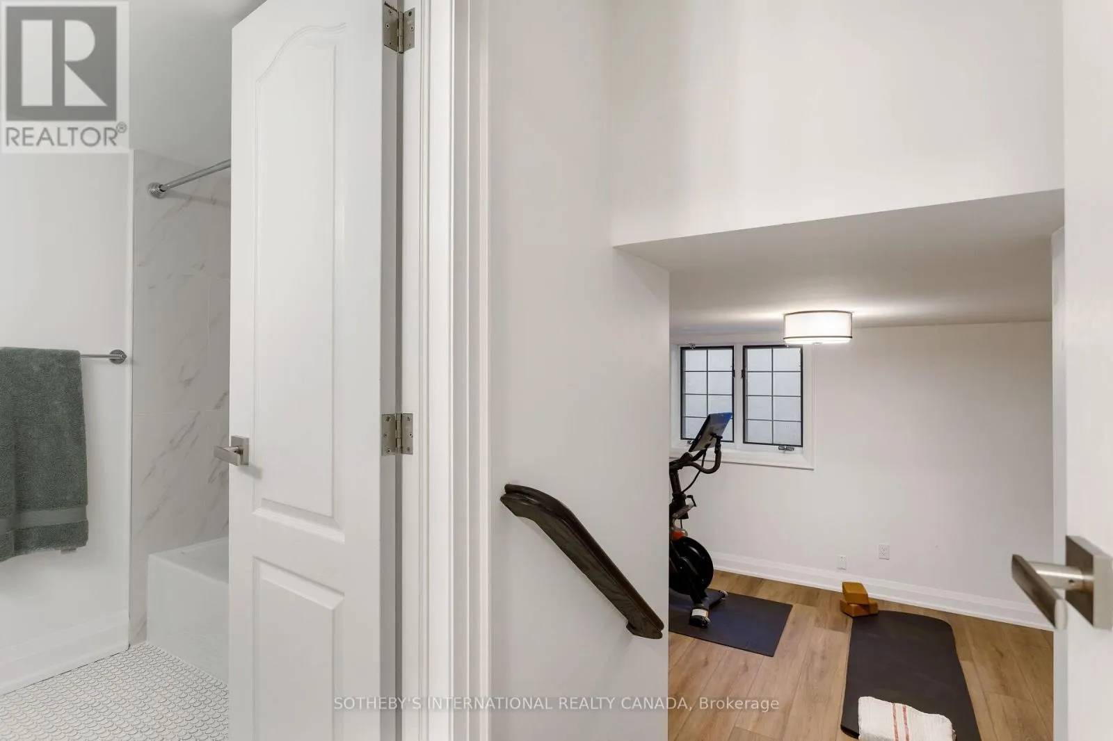 262 SPADINA ROAD
