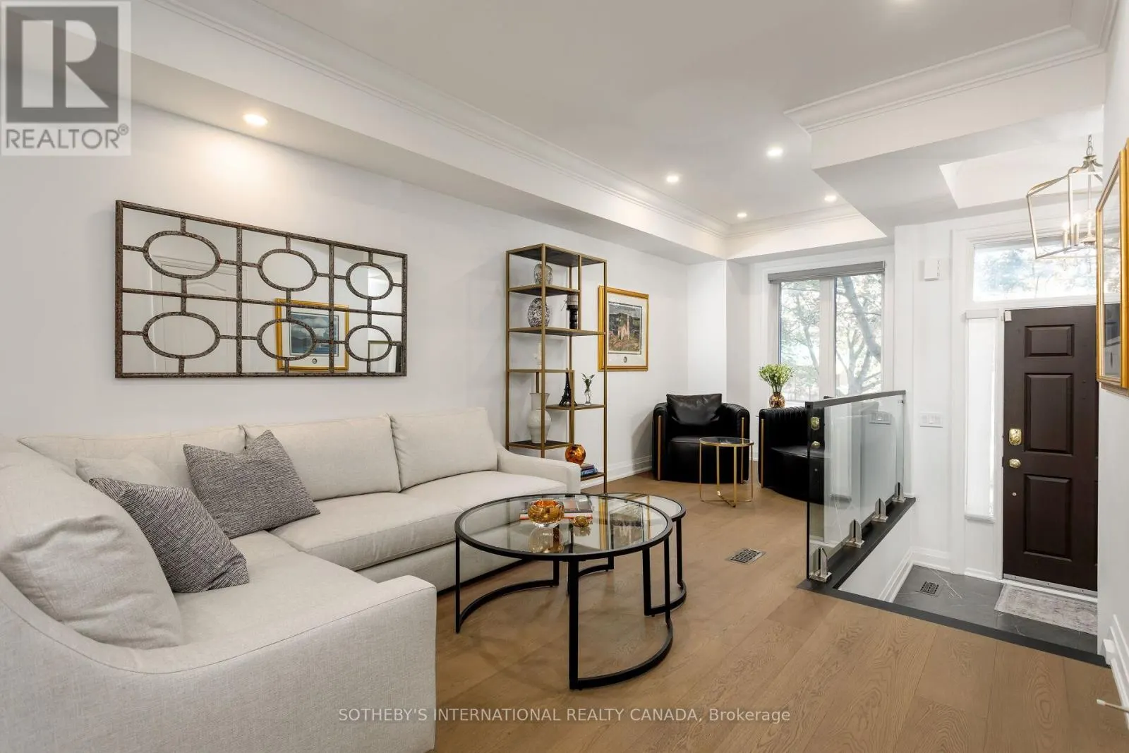 262 SPADINA ROAD