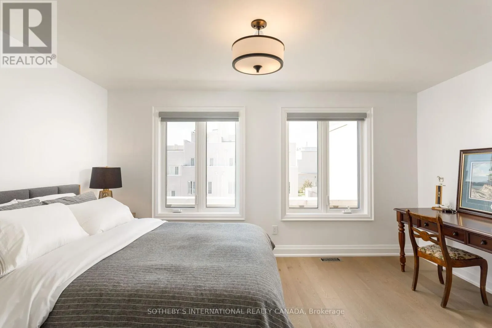 262 SPADINA ROAD