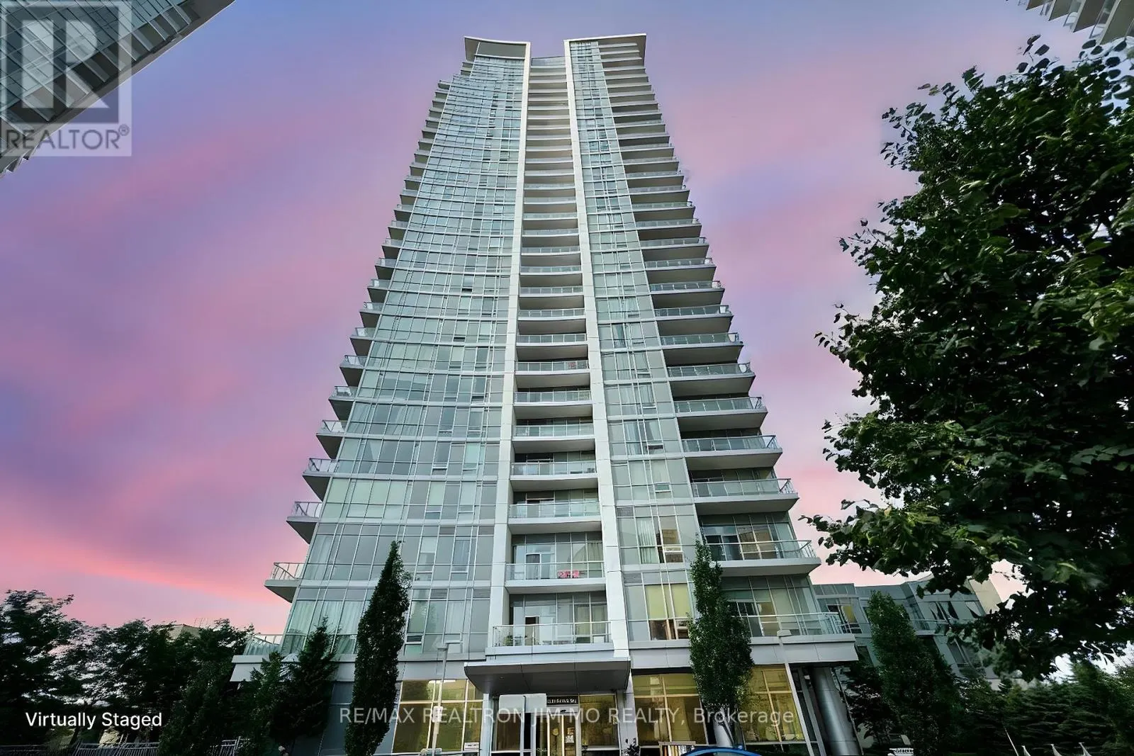 216 - 66 FOREST MANOR ROAD