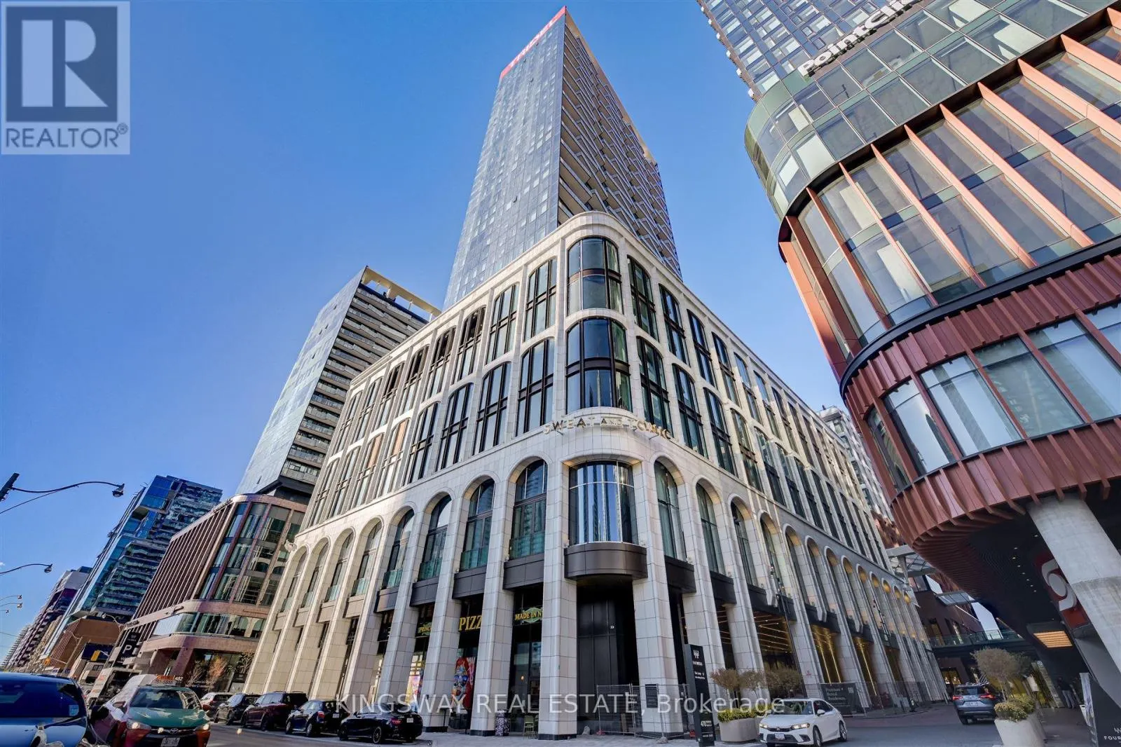 470 FRONT STREET W