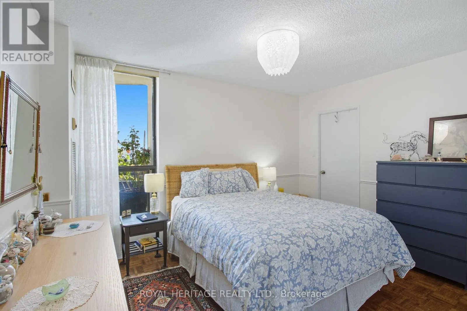 1706 - 75 GRAYDON HALL DRIVE