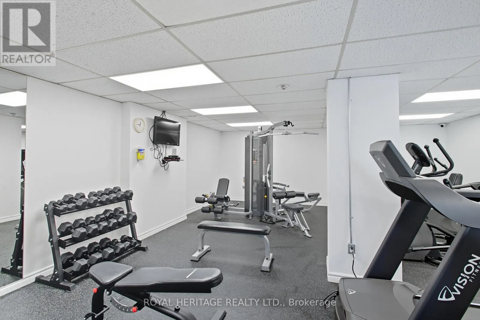 1706 - 75 GRAYDON HALL DRIVE