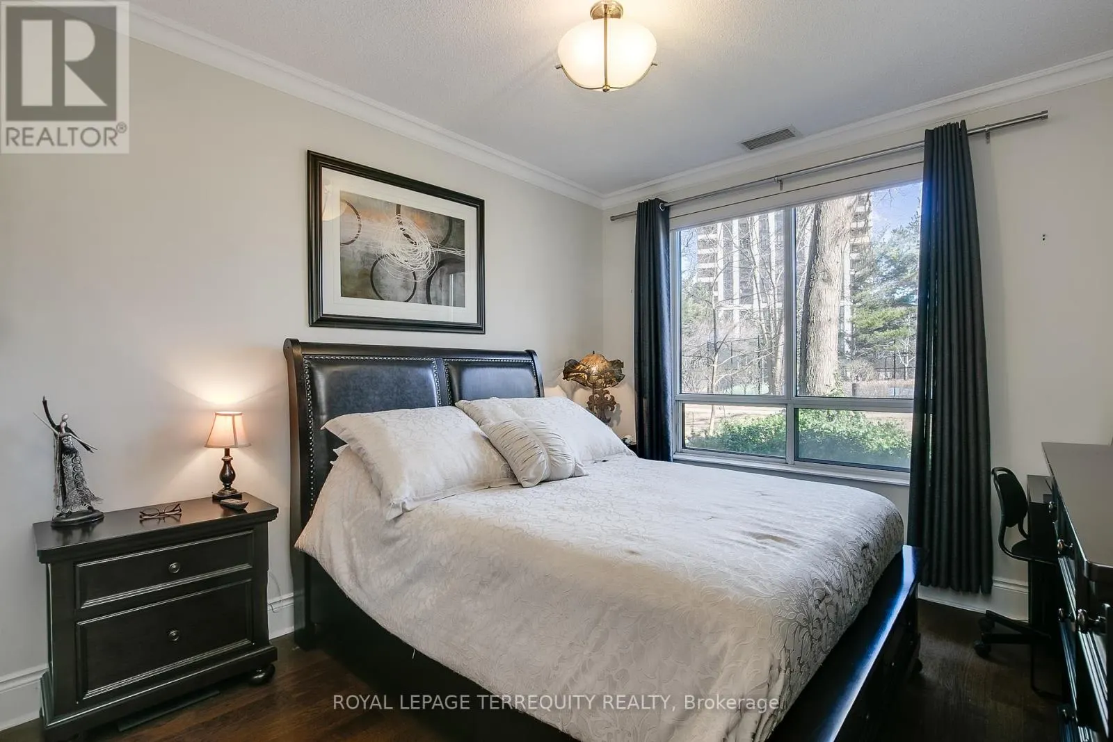 120 - 80 HARRISON GARDEN BOULEVARD