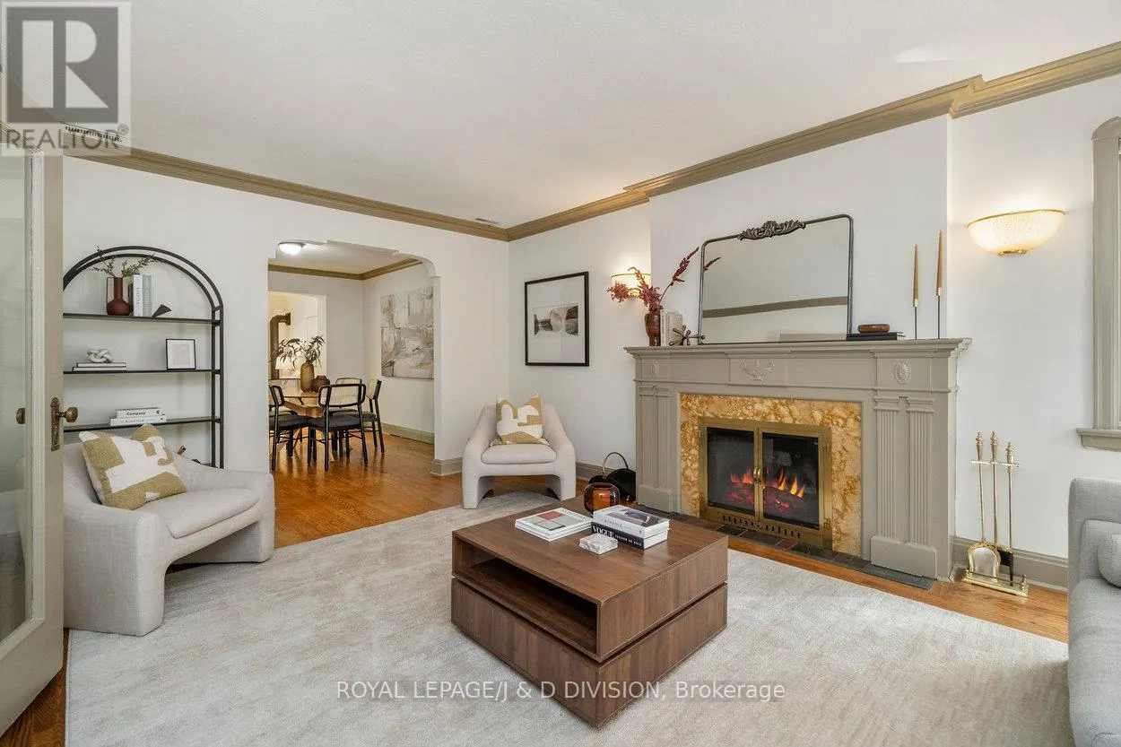 253 OLD FOREST HILL
