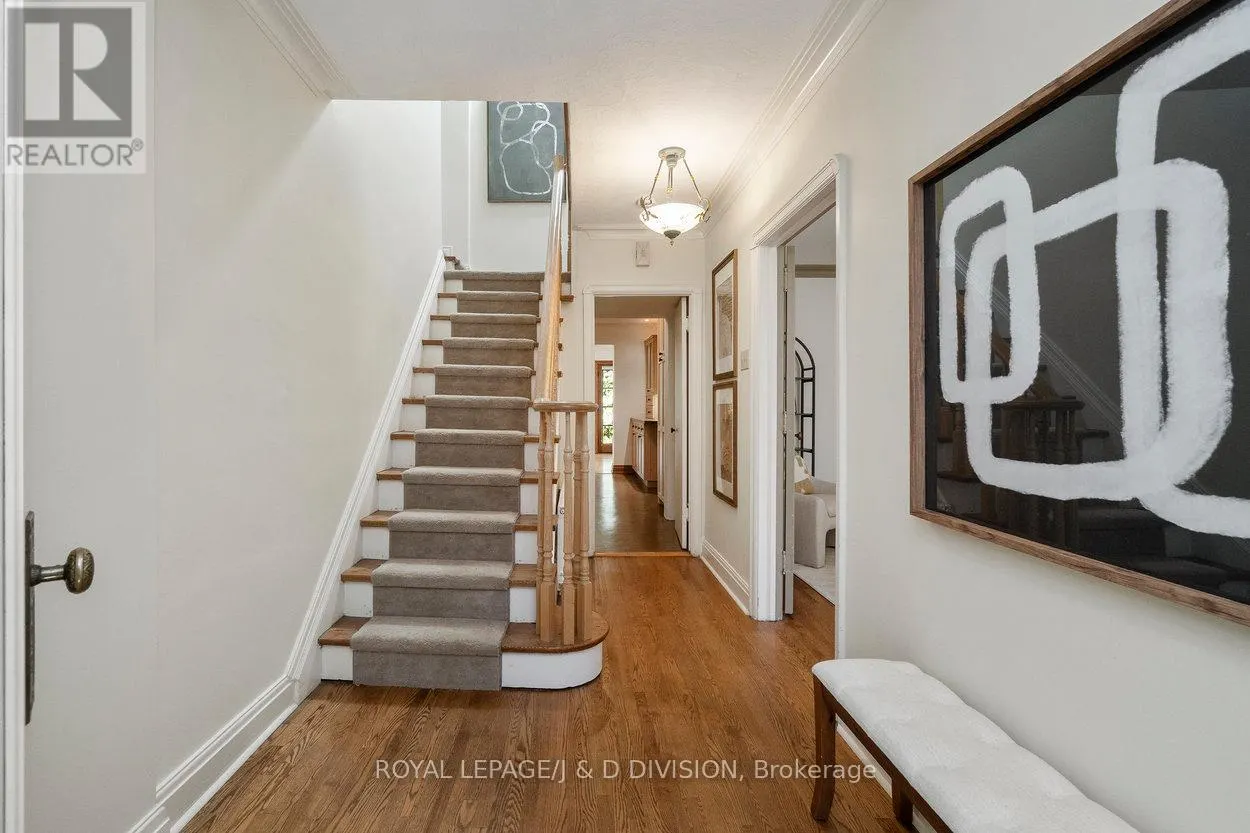253 OLD FOREST HILL