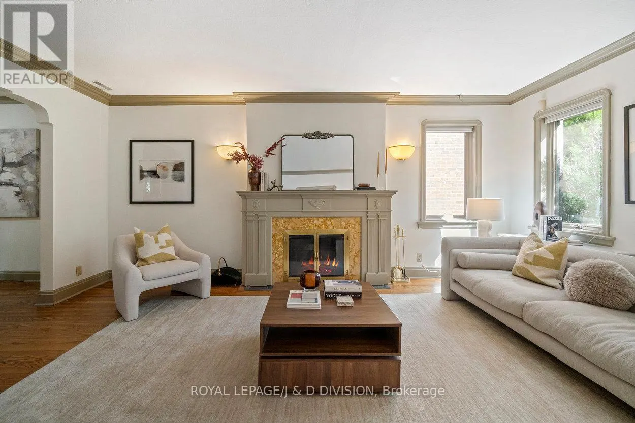 253 OLD FOREST HILL
