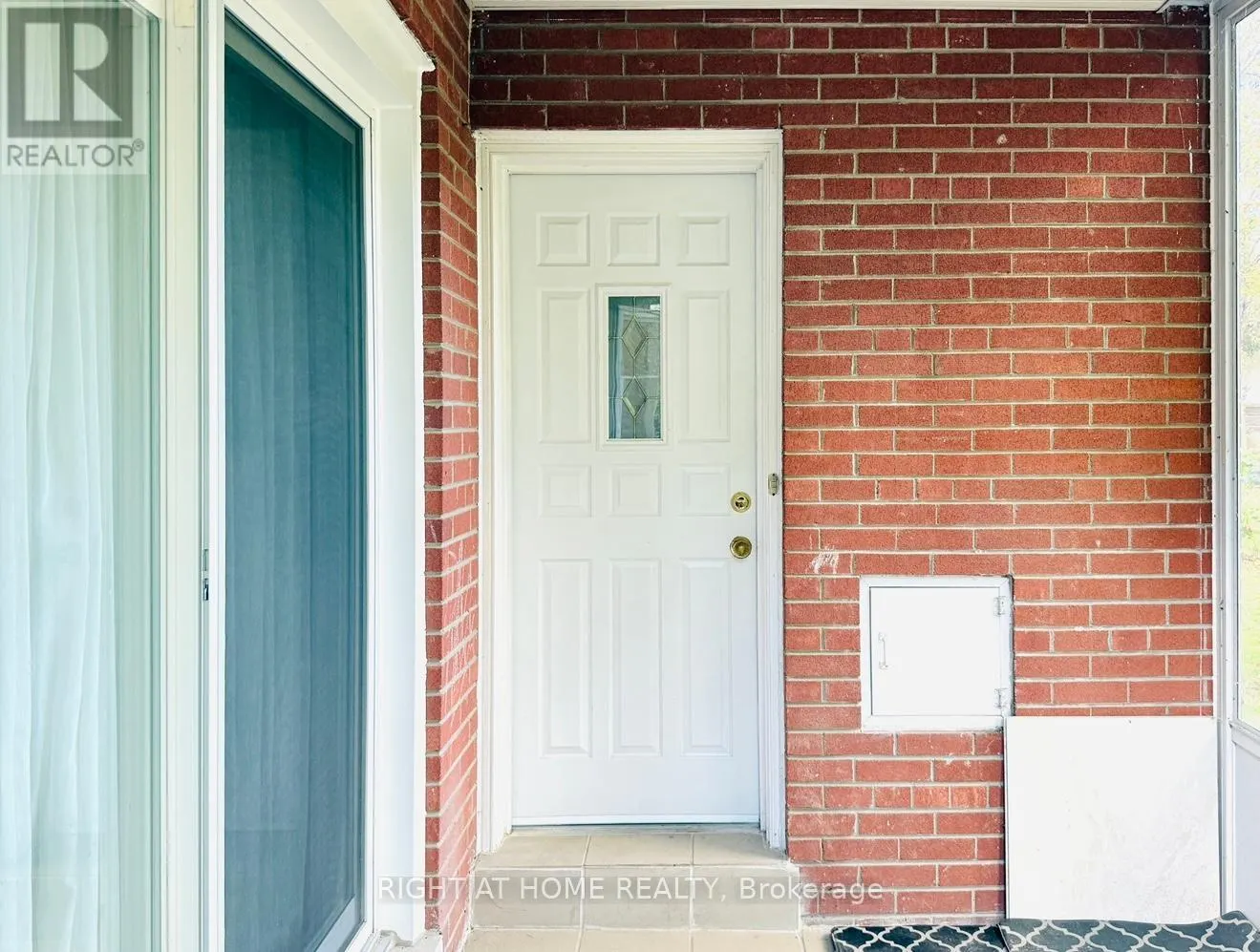 44 PRESTWICK CRESCENT