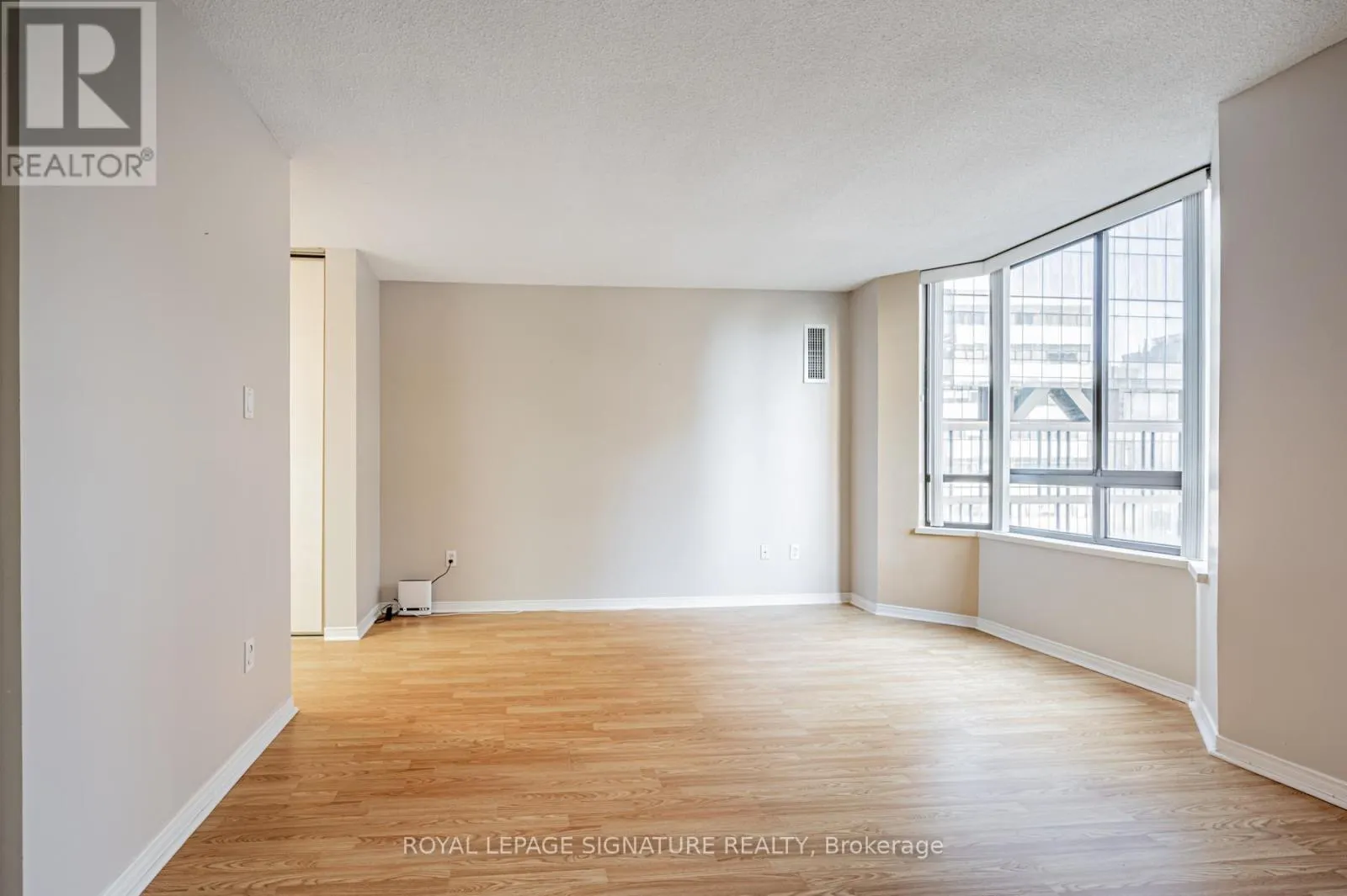 509 - 280 SIMCOE STREET