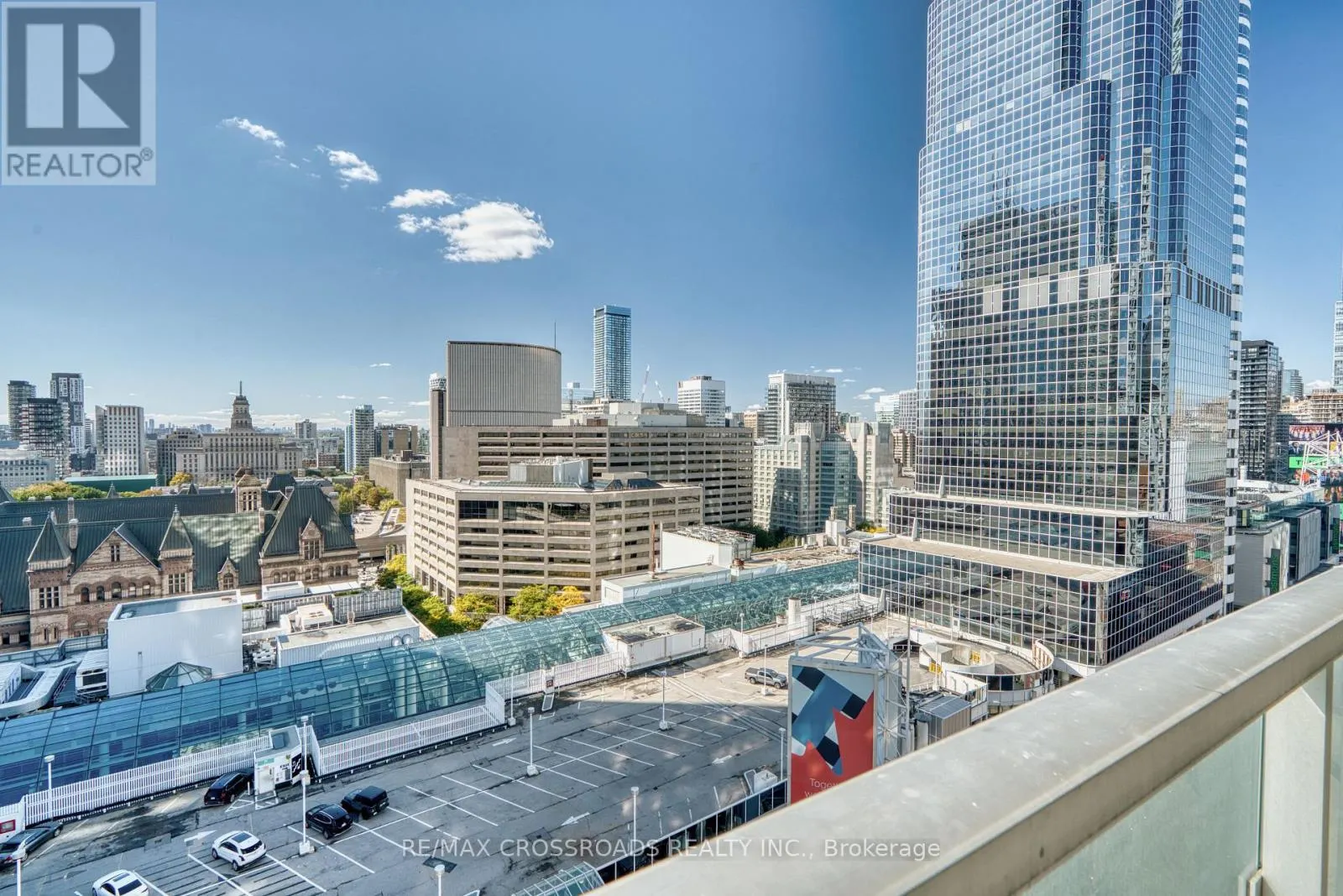 1510 - 197 YONGE STREET
