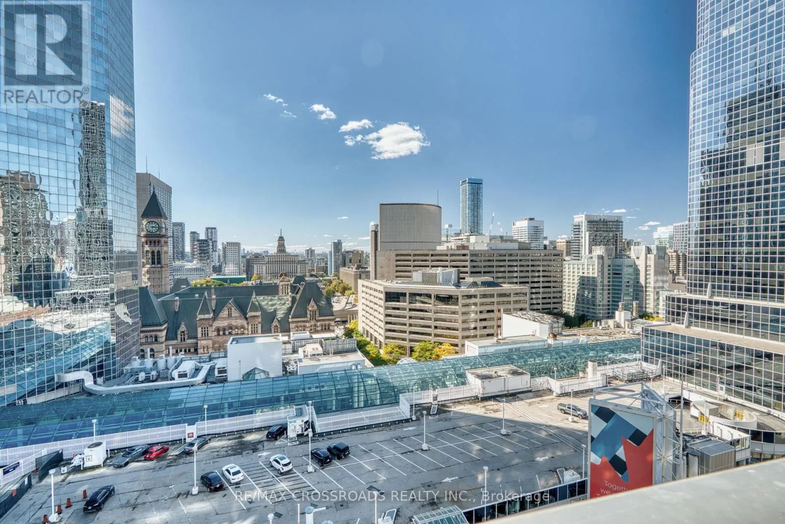1510 - 197 YONGE STREET