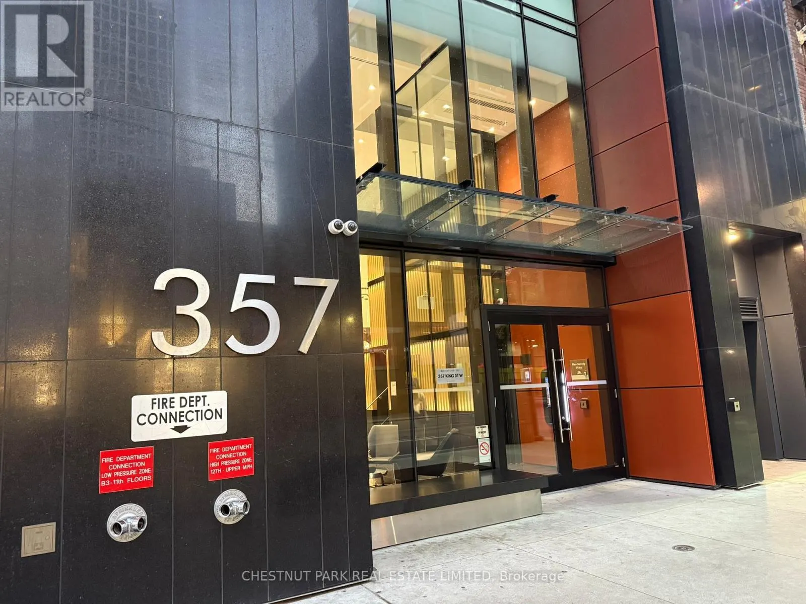 1202 - 357 KING STREET W