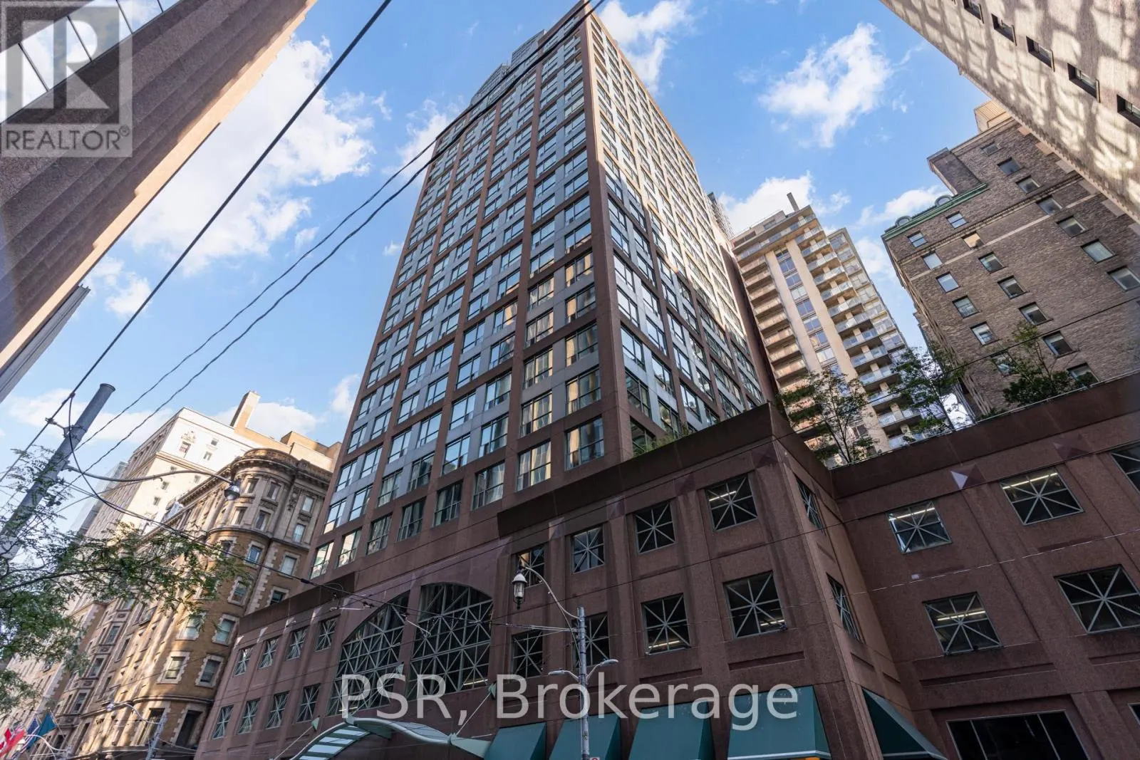 1816 - 7 KING STREET E