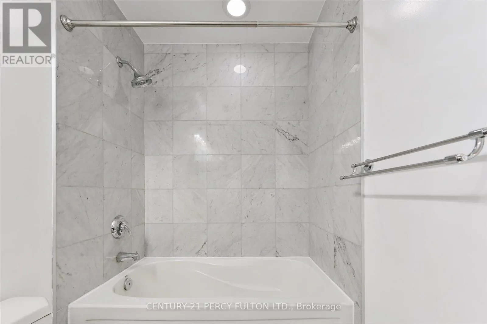317 - 20 BLOORVIEW PLACE