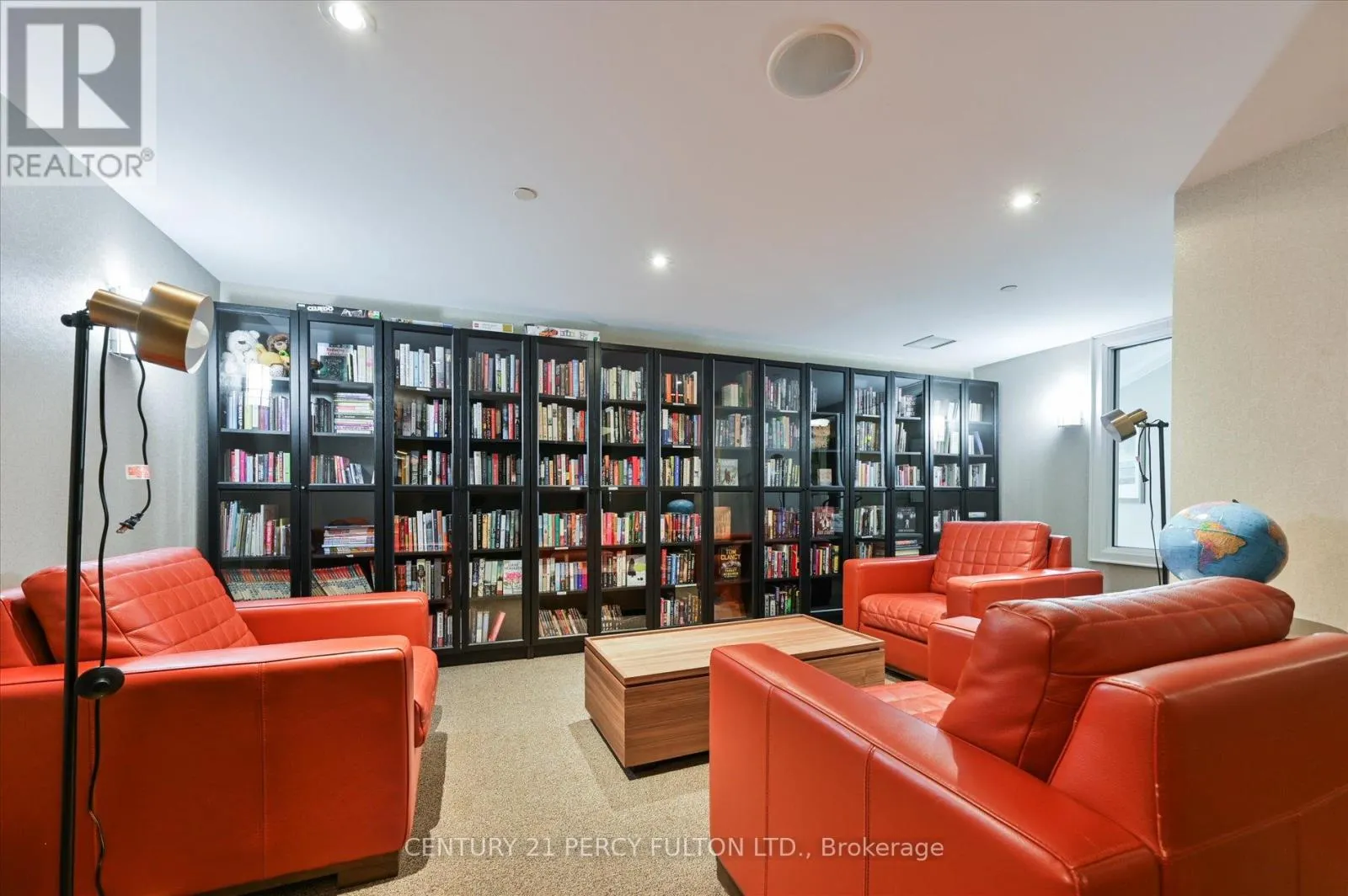 317 - 20 BLOORVIEW PLACE