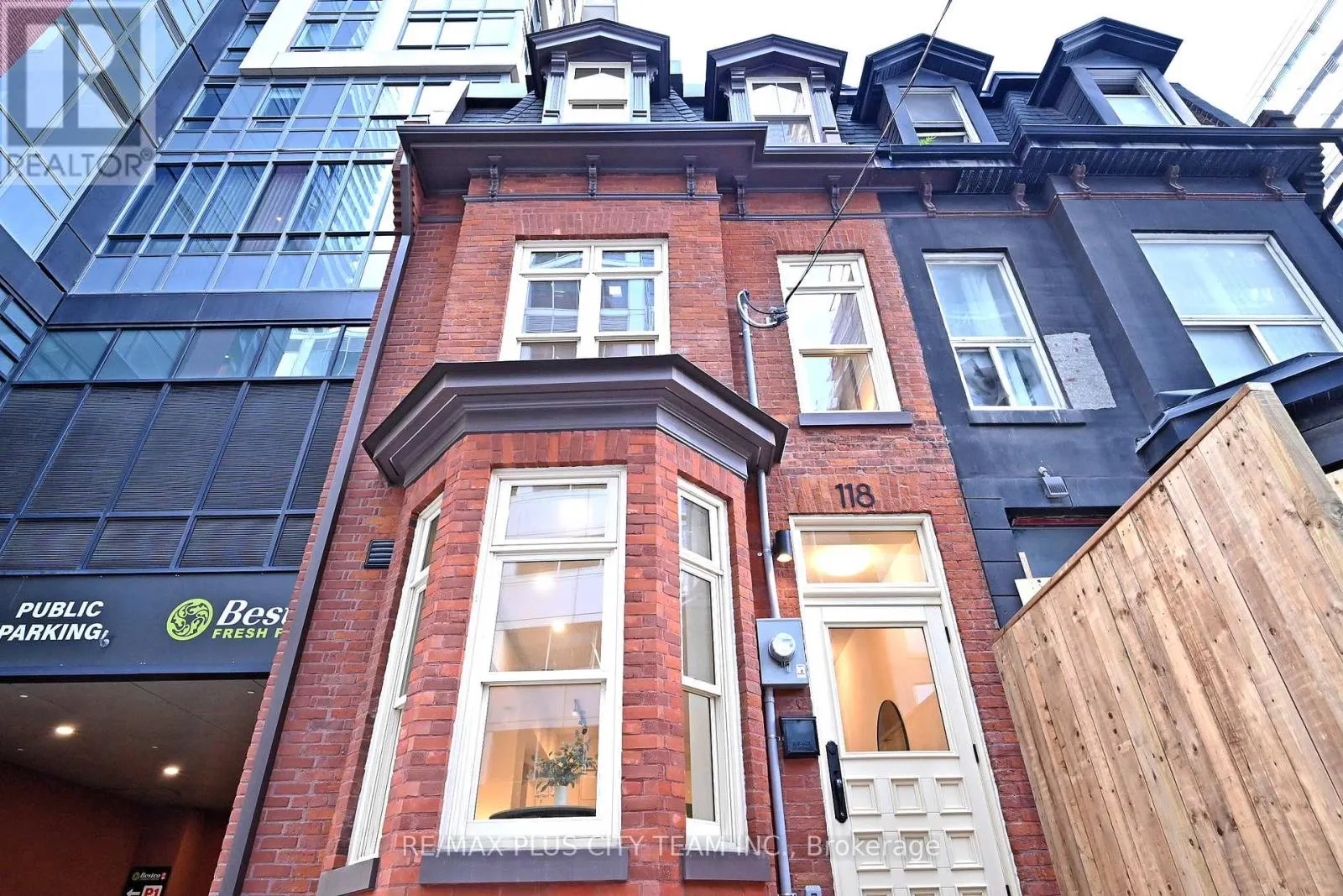 118 PETER STREET