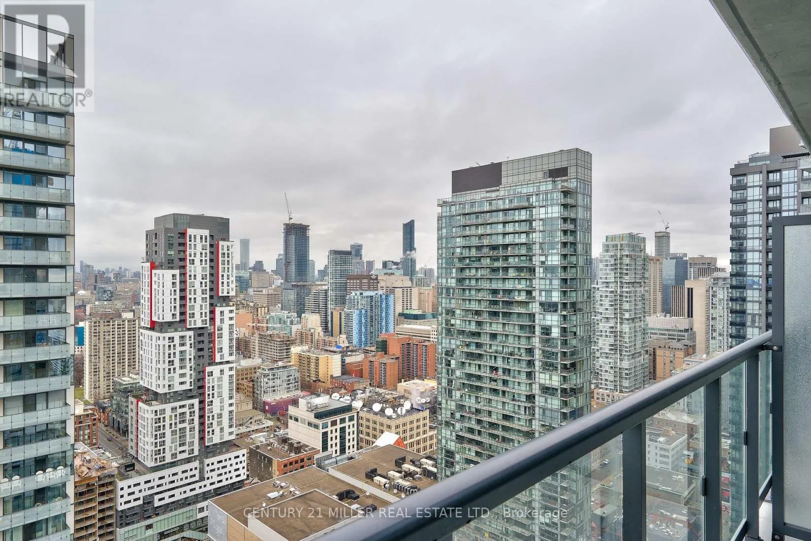 3609 - 87 PETER STREET