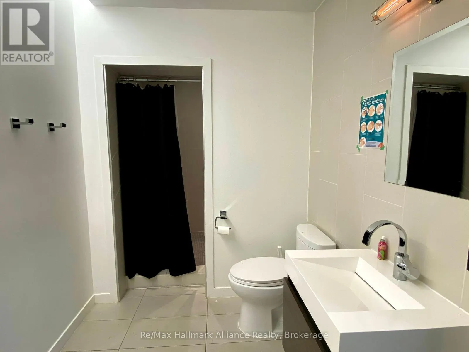 106B - 100 SUNRISE AVENUE, #106b