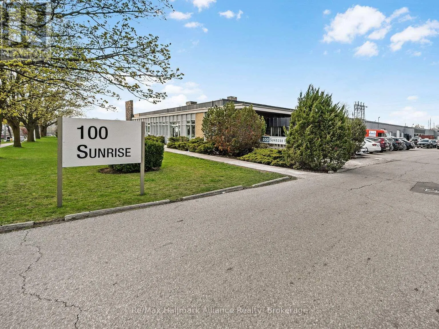 157 - 100 SUNRISE AVENUE, #157