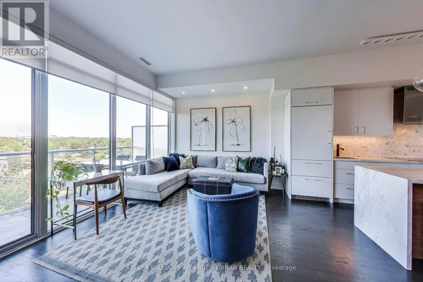 1015 - 3018 YONGE STREET