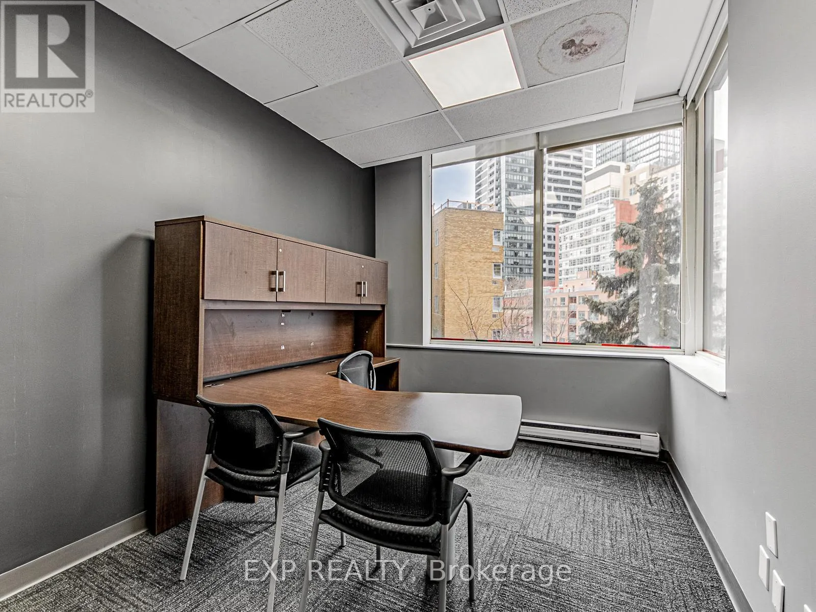 317 - 1033 BAY STREET
