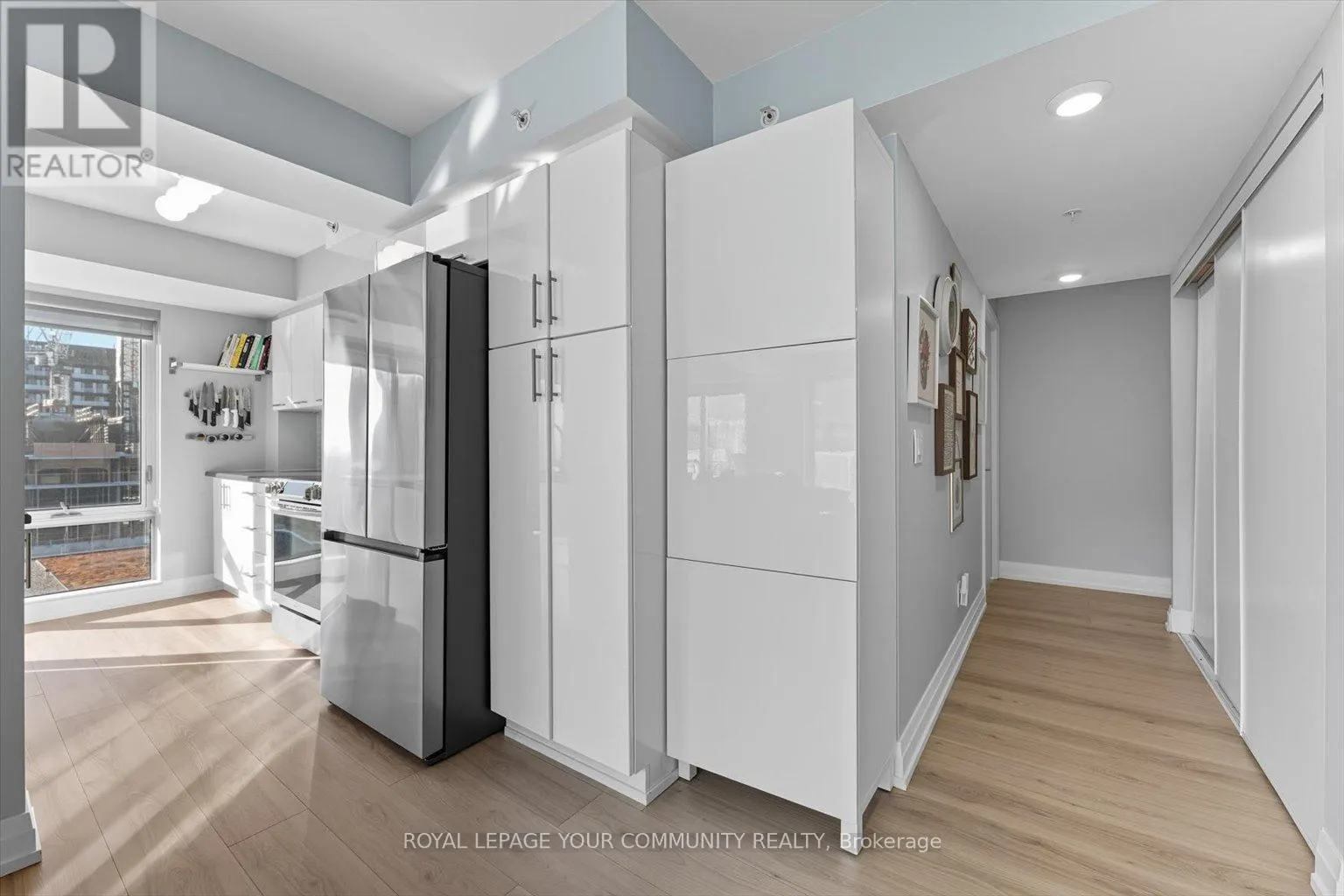 1107E - 555 WILSON AVENUE